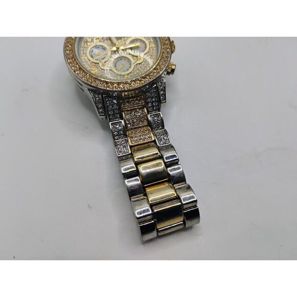 Akribos XXIV Watch AK766TTG Encrusted Lady's Watch With Case And Papers - Picture 9 of 16